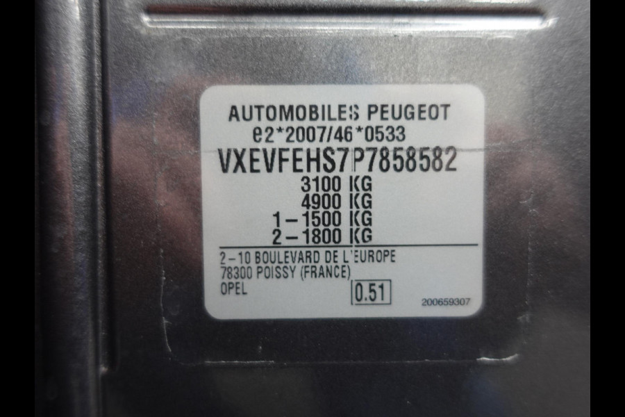 Opel Vivaro 2.0 BlueHDi 145PK L3 Automaat Airco Navigatie Cruise Control Trekhaak
