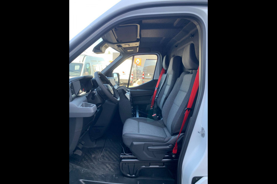Renault Master T35 2.0 dCi 150 PK L2H2 Dubbele schuifdeur, Nieuw model, Camera, Trekhaak, Apple carplay