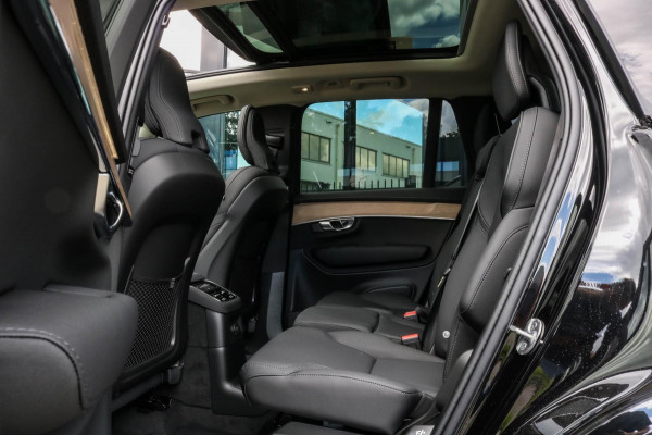 Volvo XC90 2.0 T8 PLUS DARK - PANO - HARMAN KARDON - 21 INCH