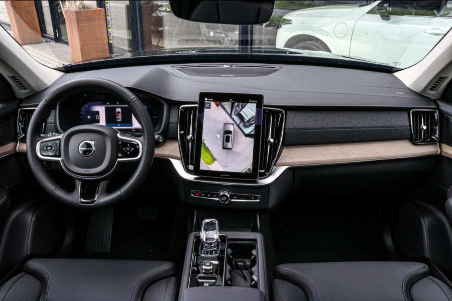 Volvo XC90 2.0 T8 PLUS DARK - PANO - HARMAN KARDON - 21 INCH