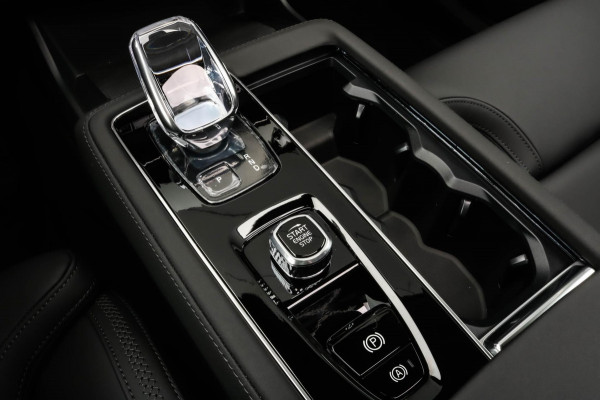 Volvo XC90 2.0 T8 PLUS DARK - PANO - HARMAN KARDON - 21 INCH