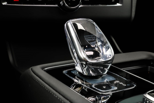 Volvo XC90 2.0 T8 PLUS DARK - PANO - HARMAN KARDON - 21 INCH
