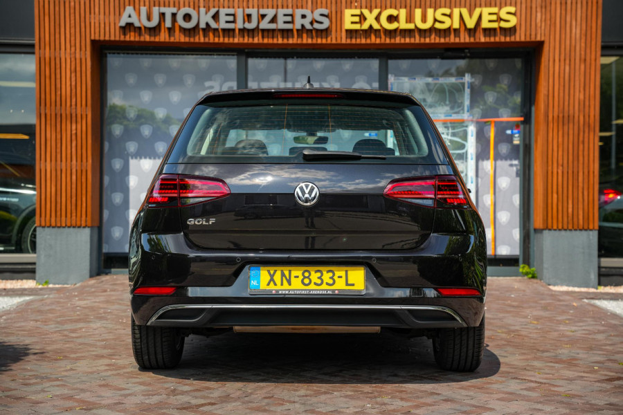 Volkswagen Golf 1.0 TSI Comfortline Business Adapt. Cruise Clima Navi PDC Stoelverw.