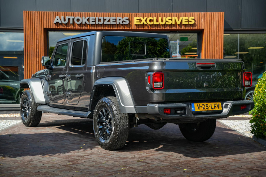 Jeep Gladiator sport 3.6 V6 Grijs Kenteken Camera Cruise Carplay