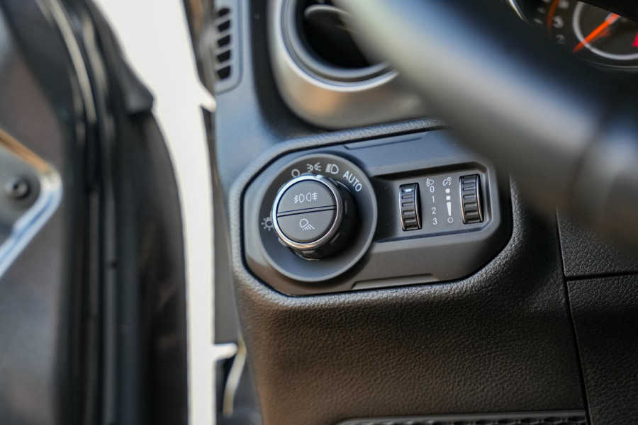 Jeep Gladiator sport 3.6 V6 Grijs Kenteken Camera Cruise Carplay