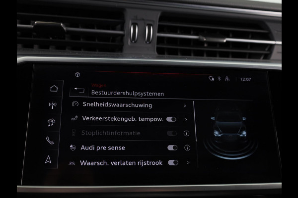 Audi A6 Avant 40 TFSI S edition Competition 204 pk S-tronic | Verlengde garantie | Navigatie | Panoramadak | Parkeersensoren | Achteruitrijcamera | Stoelverwarming | S-Line |