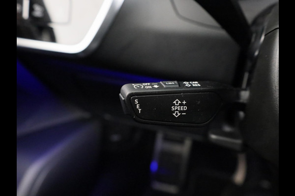 Audi A6 Avant 40 TFSI S edition Competition 204 pk S-tronic | Verlengde garantie | Navigatie | Panoramadak | Parkeersensoren | Achteruitrijcamera | Stoelverwarming | S-Line |