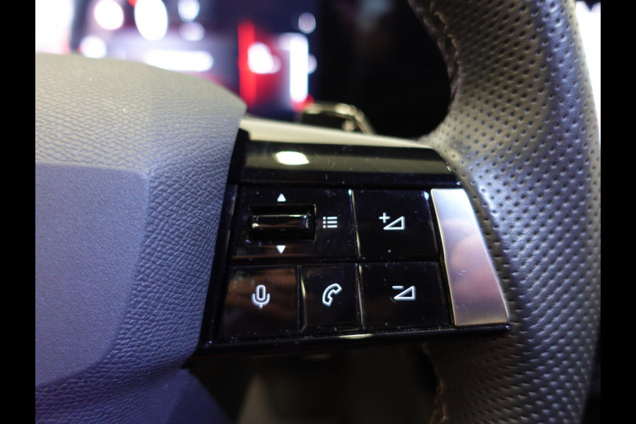 Opel Astra 1.2 130pk GS Line Automaat Climate control  Adaptive cruise control  LED  Voorstoelen verwarmd | Stuurwiel verwarmd | Achteruitrij camera 360* | Sfeer verlichting | Apple carplay/ Andriod auto