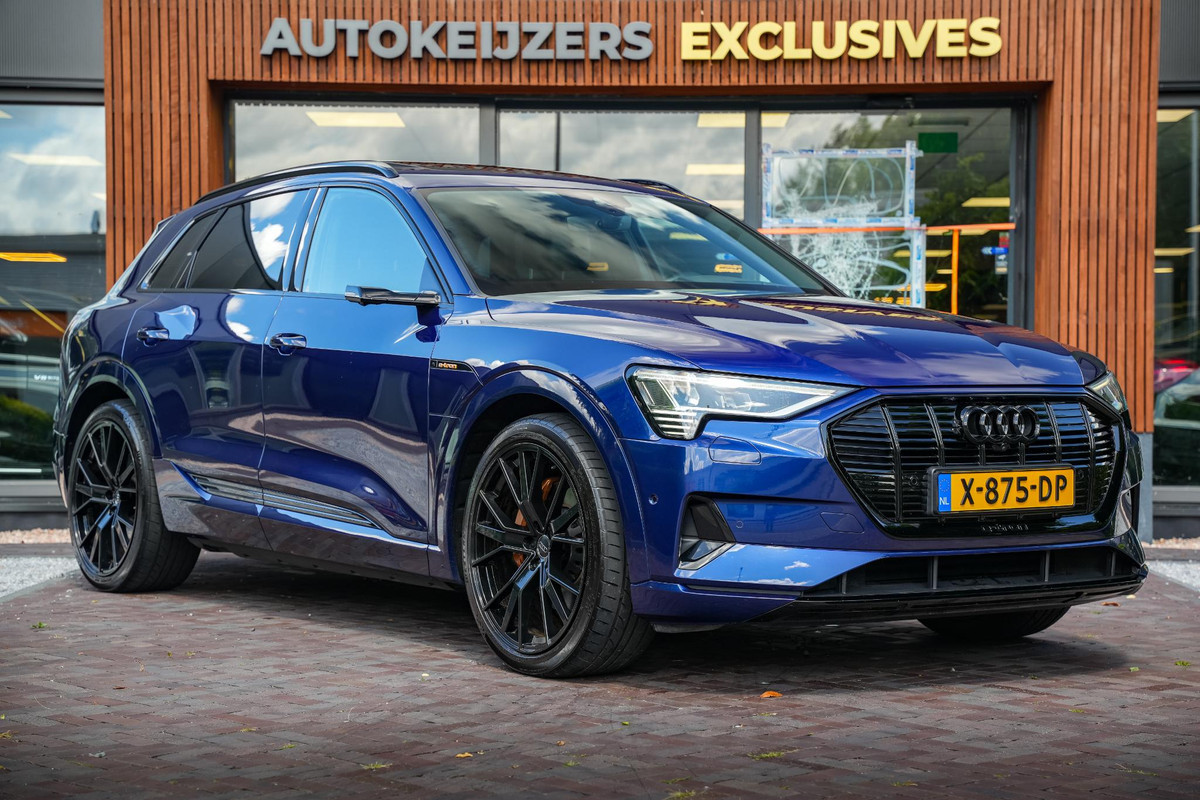Audi e-tron 55 quattro Business edition 95 kWh S Line Panoramadak Adapt. Cruise HUD B&O Stoelkoeling 22''LM 408Pk!