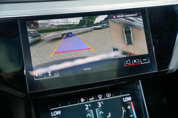 Audi e-tron 55 quattro Business edition 95 kWh S Line Panoramadak Adapt. Cruise HUD B&O Stoelkoeling 22''LM 408Pk!