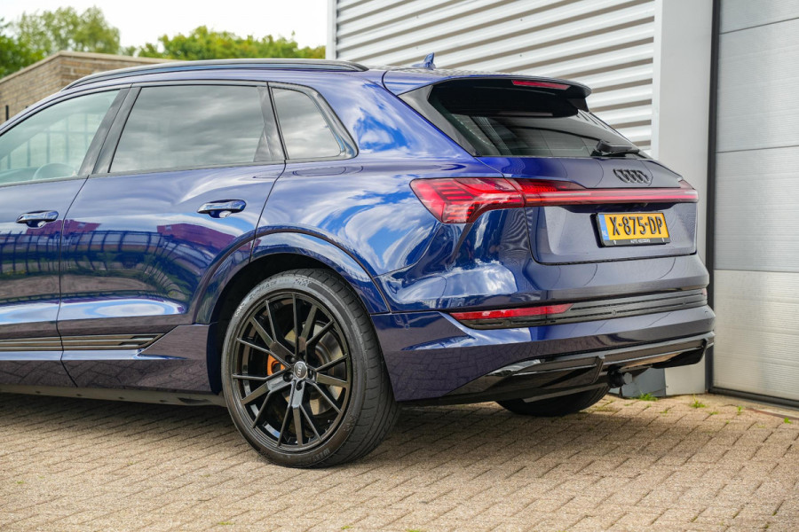 Audi e-tron 55 quattro Business edition 95 kWh S Line Panoramadak Adapt. Cruise HUD B&O Stoelkoeling 22''LM 408Pk!