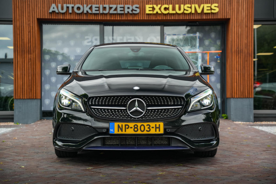 Mercedes-Benz CLA-Klasse Shooting Brake 180 Ambition AMG Panoramadak Keyless Stoelverw. LED Alcantara