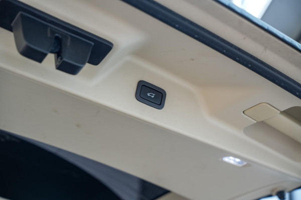 Land Rover Range Rover 3.0 TDV6 Autobiography Panoramadak Adapt. Cruise HeadUp Luchtvering Meridian Keyless 22''LM