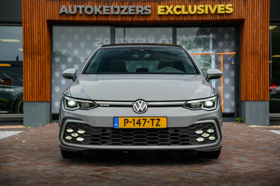 Volkswagen Golf 2.0 TDI GTD Panoramadak IQ Light Harman/Kardon Keyless 19''LM Nardo Grey