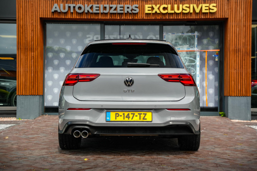 Volkswagen Golf 2.0 TDI GTD Panoramadak IQ Light Harman/Kardon Keyless 19''LM Nardo Grey
