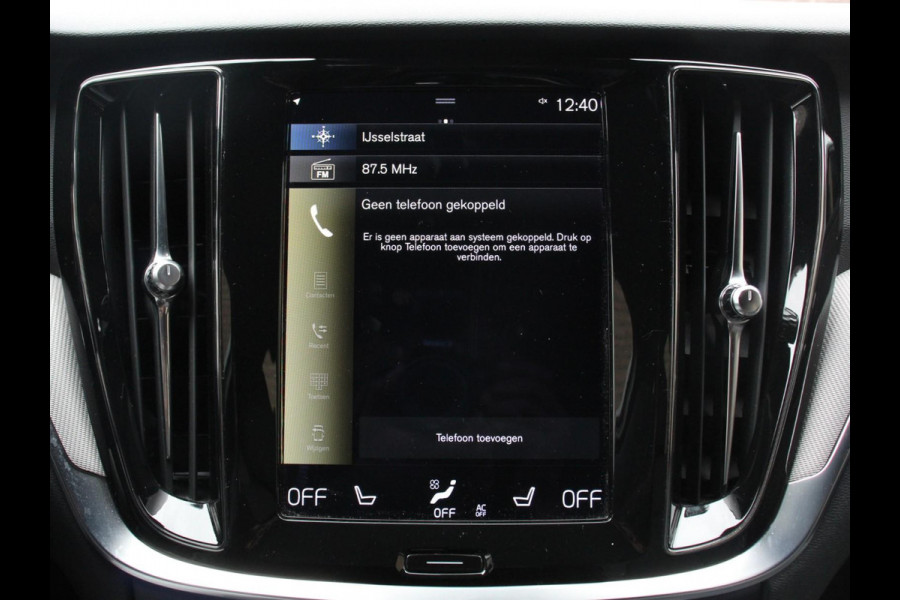 Volvo V60 2.0 B4 R-Design Navigatie Camera Climate Control Parkeer Sensoren Cruise Control Adaptive Verwarmde voorstoelen Lichtmetalen Velgen