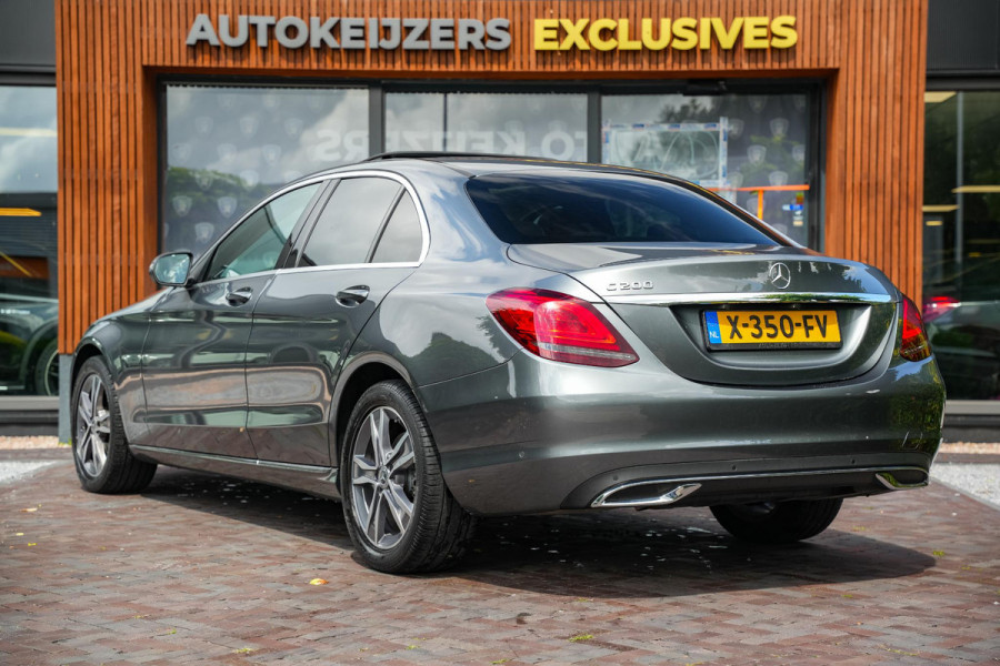 Mercedes-Benz C-Klasse 200 Premium Plus Pack Panoramadak Virtual Cockpit LED Cruise Clima Stoelverw.