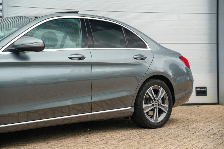 Mercedes-Benz C-Klasse 200 Premium Plus Pack Panoramadak Virtual Cockpit LED Cruise Clima Stoelverw.