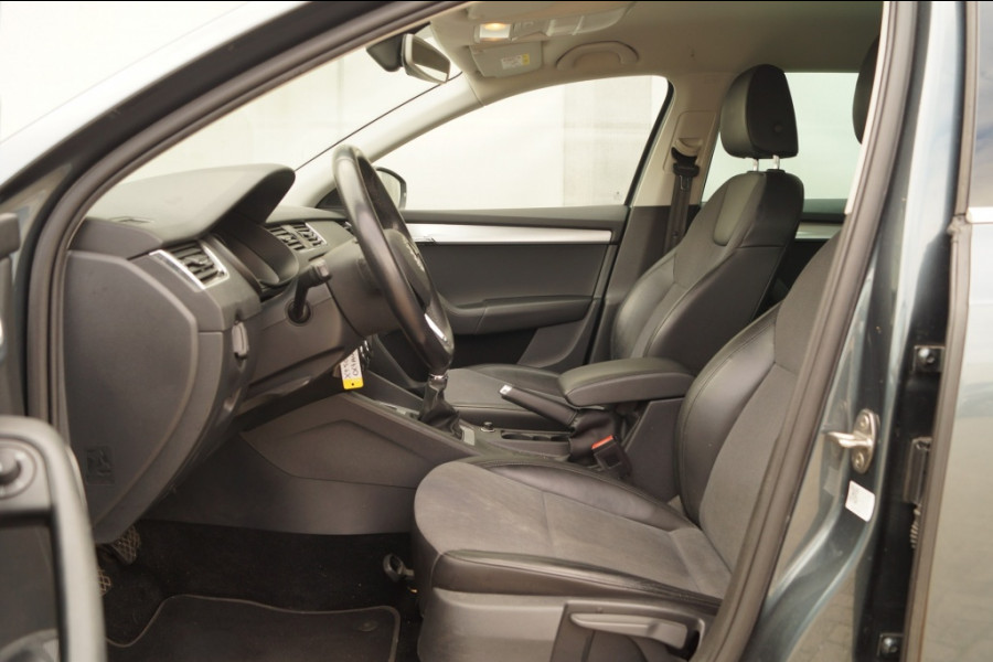 Škoda Octavia Combi 1.0 TSI Ambition Business Upgrade -NAVI-ECC-