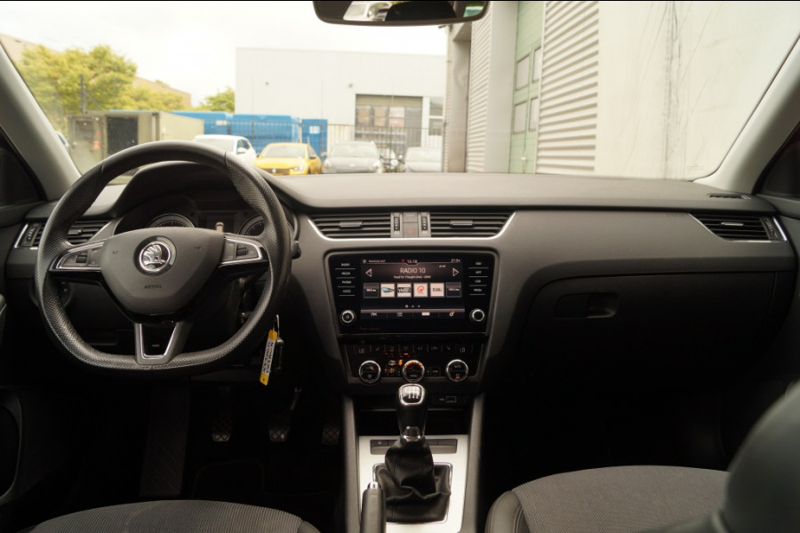 Škoda Octavia Combi 1.0 TSI Ambition Business Upgrade -NAVI-ECC-