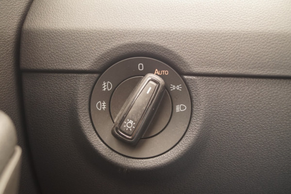 Škoda Octavia Combi 1.0 TSI Ambition Business Upgrade -NAVI-ECC-