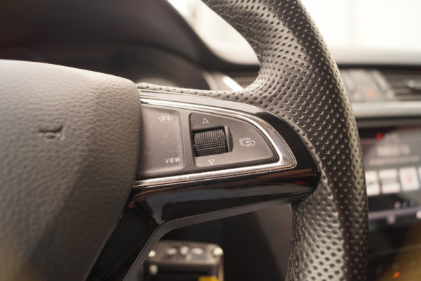 Škoda Octavia Combi 1.0 TSI Ambition Business Upgrade -NAVI-ECC-