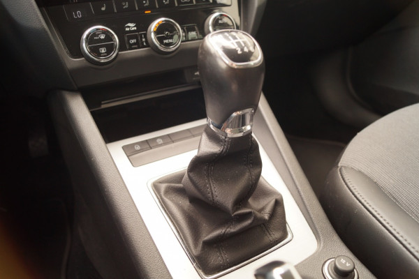 Škoda Octavia Combi 1.0 TSI Ambition Business Upgrade -NAVI-ECC-