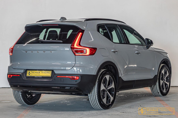 Volvo XC40 2.0 B3 Ultra Dark Edition|Pano|H&K|E-stoel|Cam