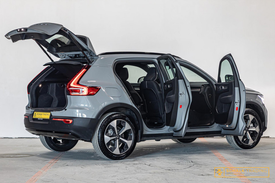 Volvo XC40 2.0 B3 Ultra Dark Edition|Pano|H&K|E-stoel|Cam