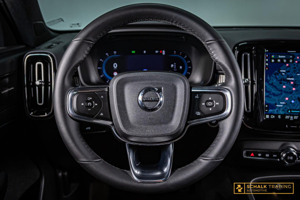Volvo XC40 2.0 B3 Ultra Dark Edition|Pano|H&K|E-stoel|Cam