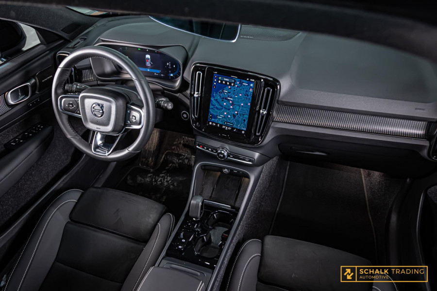 Volvo XC40 2.0 B3 Ultra Dark Edition|Pano|H&K|E-stoel|Cam