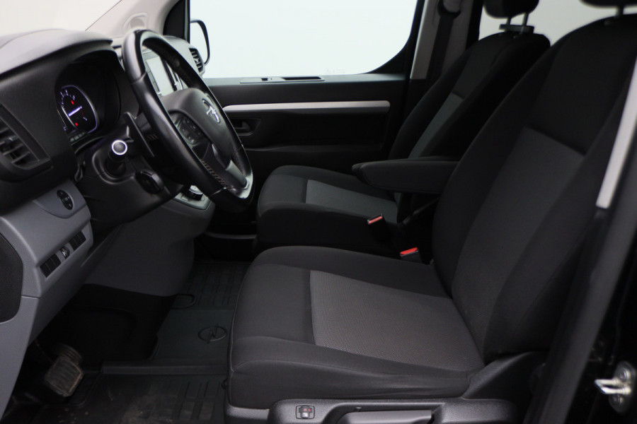 Opel Vivaro 2.0 CDTI L3H1 DC Innovation 2x Schuifdeur, Adapt. Cruise, Head-Up, Apple Carplay, PDC, Trekhaak, 17''