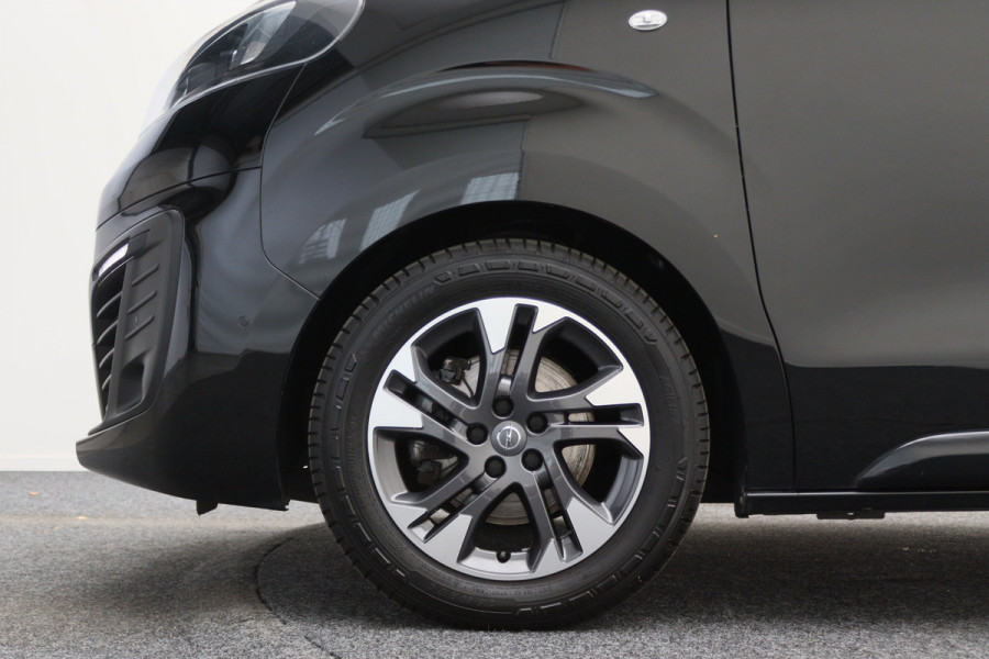 Opel Vivaro 2.0 CDTI L3H1 DC Innovation 2x Schuifdeur, Adapt. Cruise, Head-Up, Apple Carplay, PDC, Trekhaak, 17''
