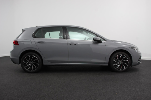 Volkswagen Golf 1.4 eHybrid DSG Style 204 Pk | Navigatie | Adaptive Cruise Control | Lane Assist | Privacy Glass | Stoel/Stuurverwarming |