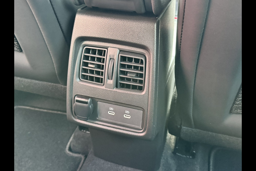 Renault Captur 1.3 Mild Hybrid 160 EDC8 | Pack Driving | Pack Winter