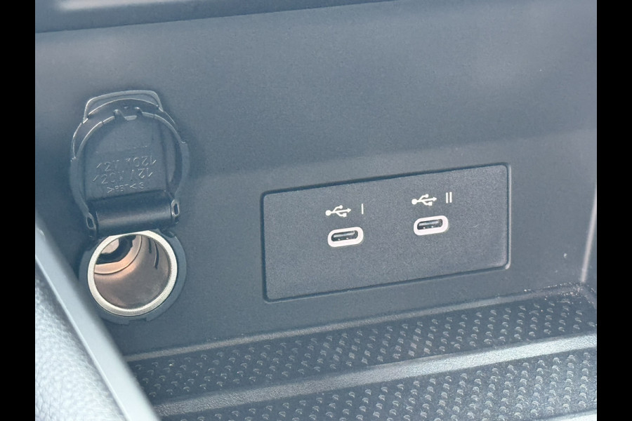 Renault Captur 1.3 Mild Hybrid 160 EDC8 | Pack Driving | Pack Winter