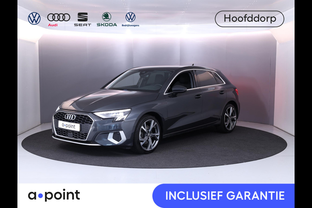 Audi A3 Sportback 30 TFSI Business edition 110pk AUT| parksensors voor en achter| alarm| 17'LM-velgen |extra getint glas Audi A3 Sportback 30 TFSI Business edition 110pk AUT| parksensors voor en achter| alarm| 17'LM-velgen |extra getint glas