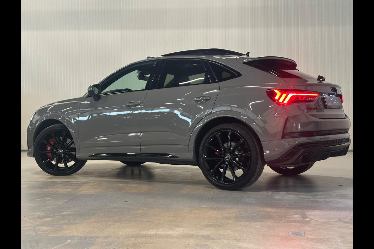 Audi RSQ3 Sportback TFSI RS | PANO | MEMORY SEATS | B&O AUDIO | NARDO GREY Audi RSQ3 Sportback TFSI RS | PANO | MEMORY SEATS | B&O AUDIO | NARDO GREY