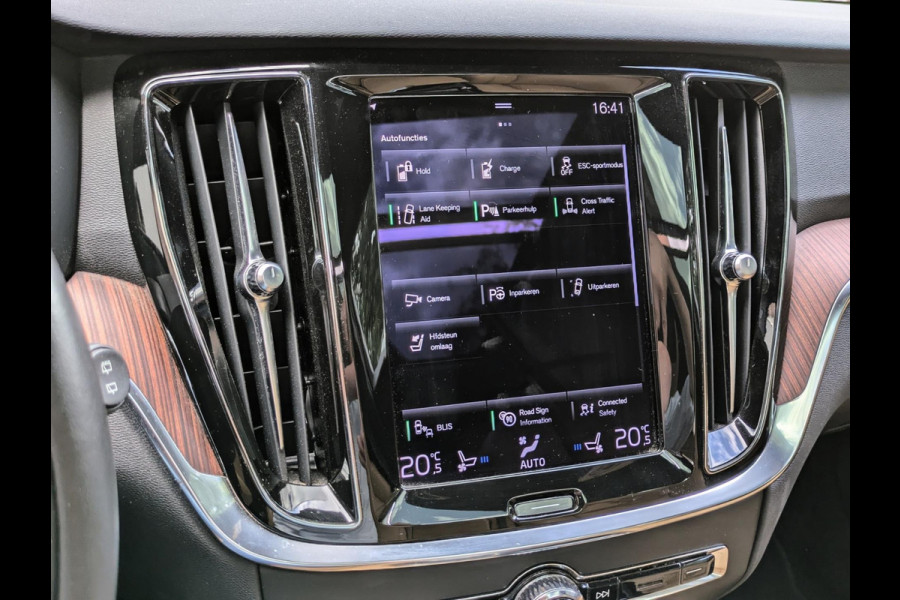 Volvo V60 2.0 T6 Recharge AWD Inscription|Panodak|Stoelkoeling|BLIS|Adaptive-Cruise|360-Camera|Memory/Massage|Trekhaak