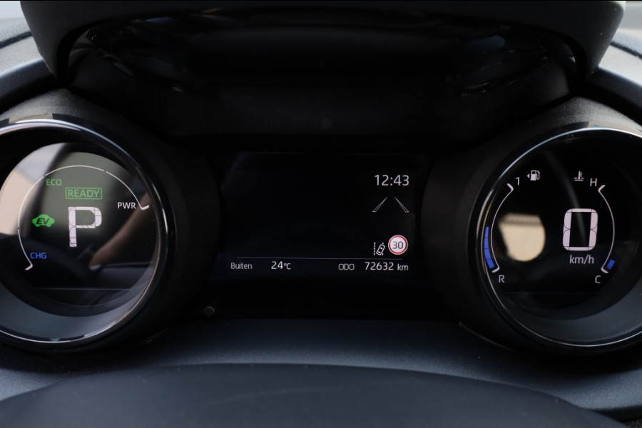 Toyota Yaris 1.5 Hyb. Launch Edition | Bi-Tone | Half Leder | Stoelverwarming