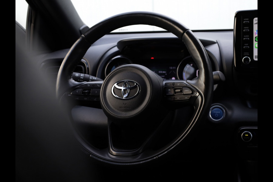 Toyota Yaris 1.5 Hyb. Launch Edition | Bi-Tone | Half Leder | Stoelverwarming