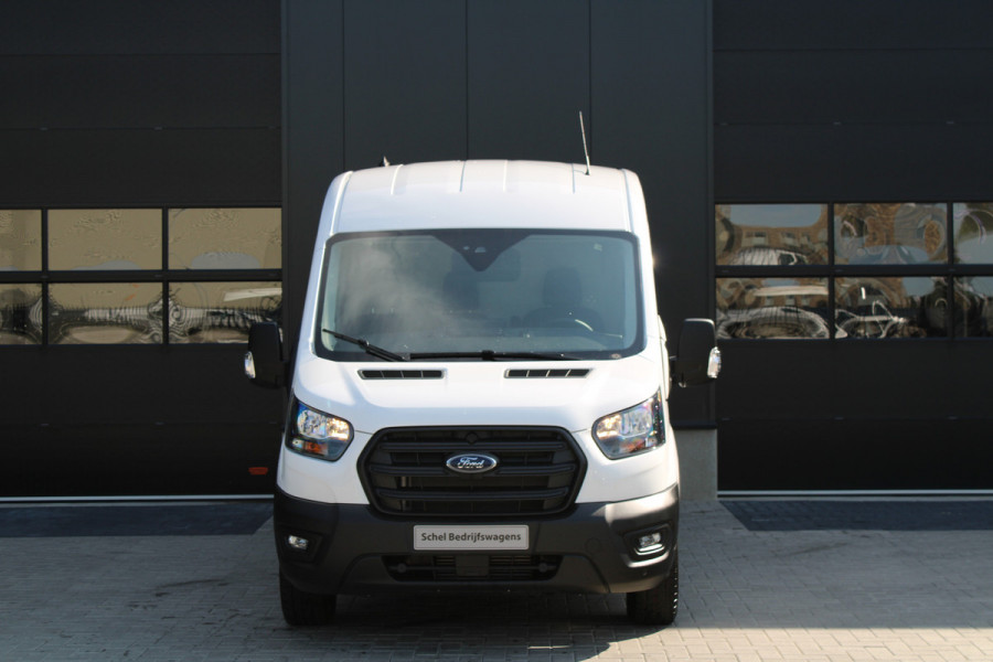 Ford Transit 350 2.0 TDCI L3H2 Trend 130pk Trend - Navigatie - Blind Spot - Adaptive cruise - Camera - 270gr deuren - Trekhaak - Rijklaar