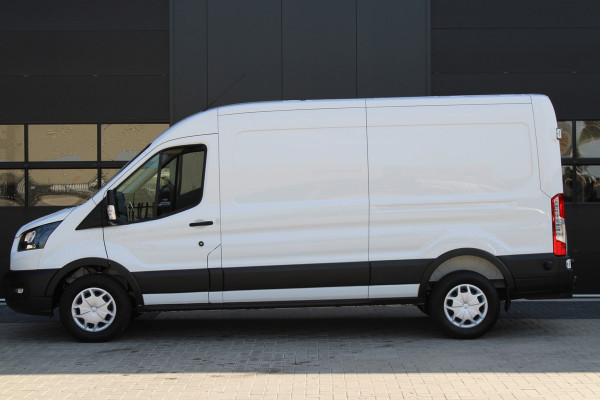 Ford Transit 350 2.0 TDCI L3H2 Trend 130pk Trend - Navigatie - Blind Spot - Adaptive cruise - Camera - 270gr deuren - Trekhaak - Rijklaar