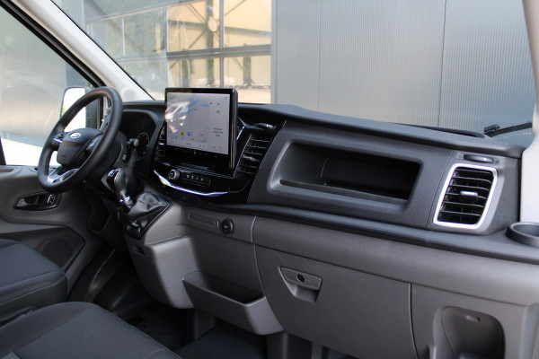 Ford Transit 350 2.0 TDCI L3H2 Trend 130pk Trend - Navigatie - Blind Spot - Adaptive cruise - Camera - 270gr deuren - Trekhaak - Rijklaar