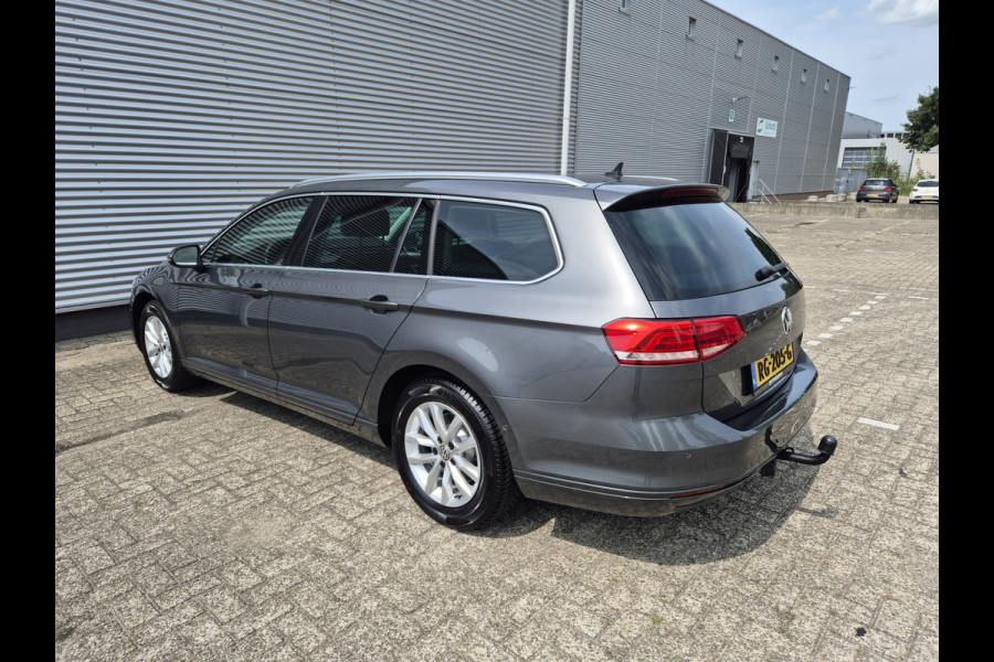 Volkswagen Passat Variant 1.4 TSI Comfortline Business ,airco,adap cruise,trekhaak,navigatie,app conect,stoelverwarming,parkeer,
