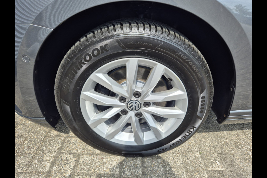 Volkswagen Passat Variant 1.4 TSI Comfortline Business ,airco,adap cruise,trekhaak,navigatie,app conect,stoelverwarming,parkeer,