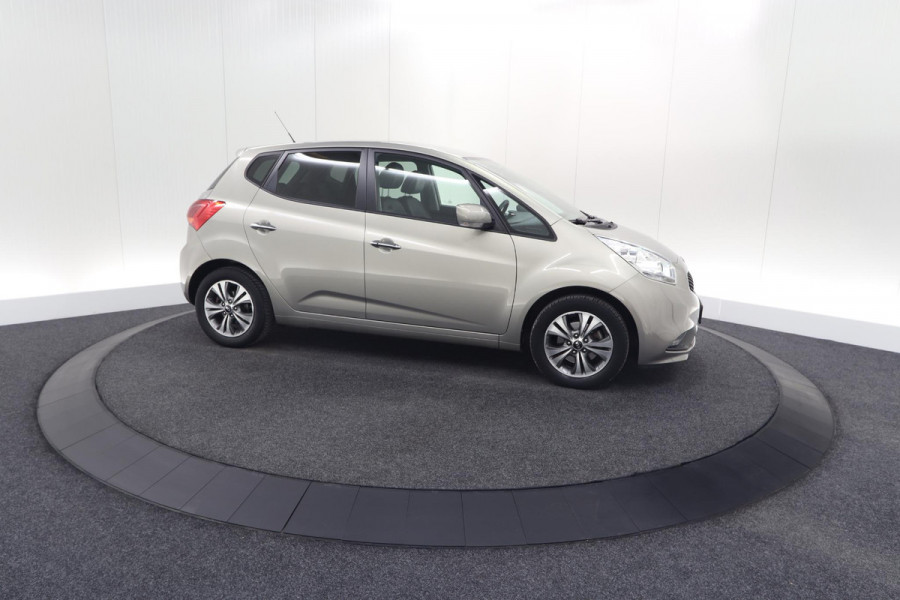 Kia Venga 1.6 CVVT Summer Edition | Trekhaak | Camera | Navigatie