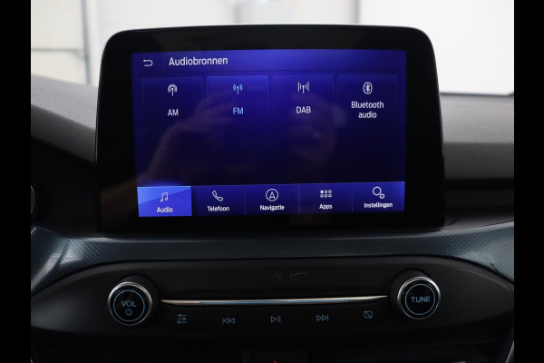 Ford Focus 1.5 EcoBoost Active | Panoramadak | Head-Up | Stoel & stuurverwarming | Camera | Adaptive cruise | Full LED | Keyless | Carplay | Navigatie | B&O Sound | Climate control | Park Assist
