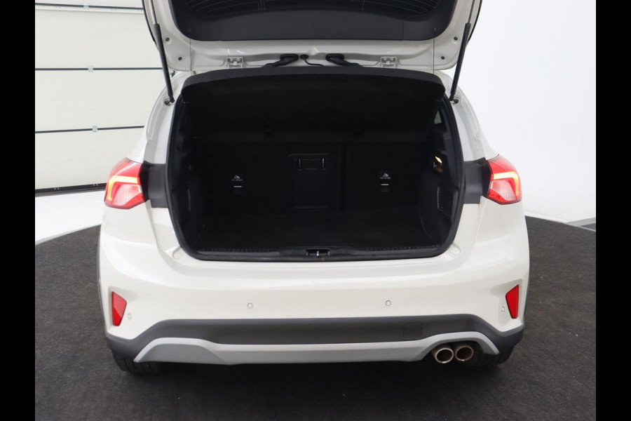 Ford Focus 1.5 EcoBoost Active | Panoramadak | Head-Up | Stoel & stuurverwarming | Camera | Adaptive cruise | Full LED | Keyless | Carplay | Navigatie | B&O Sound | Climate control | Park Assist