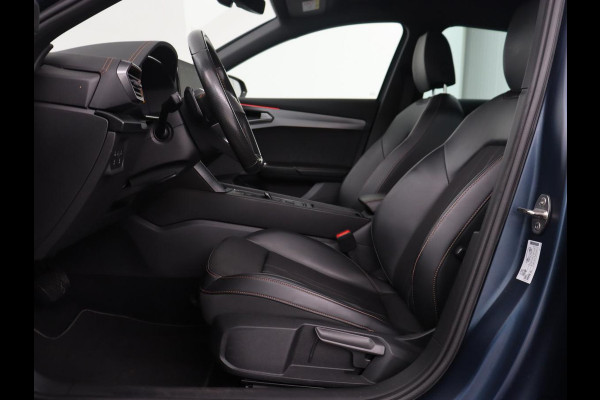 CUPRA Formentor 1.4 e-Hybrid | Carplay | Camera | Adaptive cruise | Sfeerverlichting | Keyless | Navigatie | Sportstoelen | Full LED | Petrol Blue Matt | PHEV | Plug-In